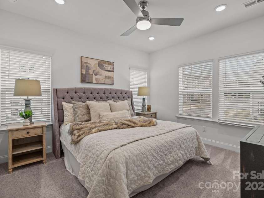 5012 Cherry Gum Court, Matthews, NC 28105.  MLS# CAR4260010, YatesRealty ID 2969. 