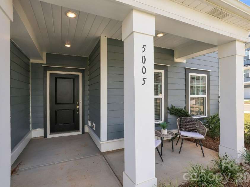 5012 Cherry Gum Court, Matthews, NC 28105.  MLS# CAR4422821, YatesRealty ID 2969. 