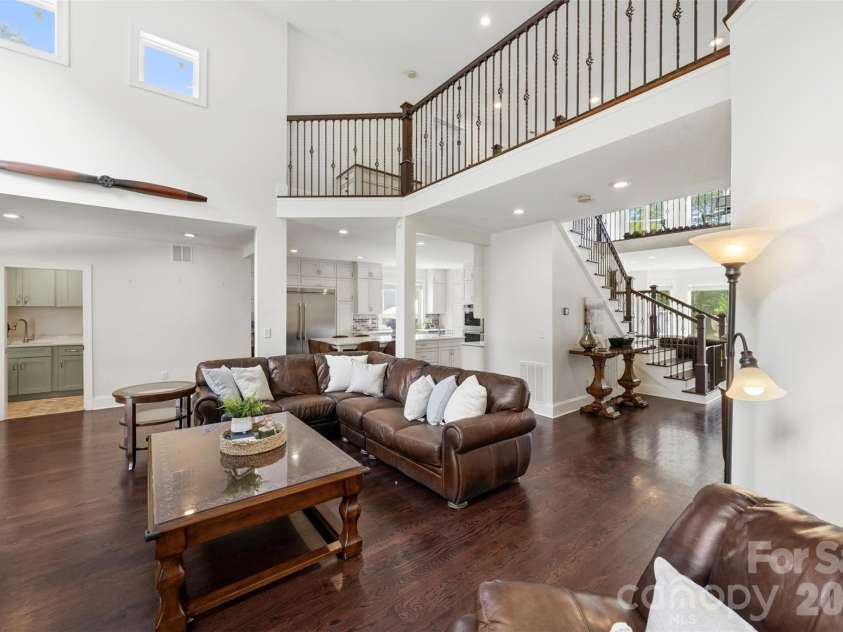 5555 Riverfront Road, Lake Wylie, SC 29710.  MLS# CAR4377095, YatesRealty ID 29692. 