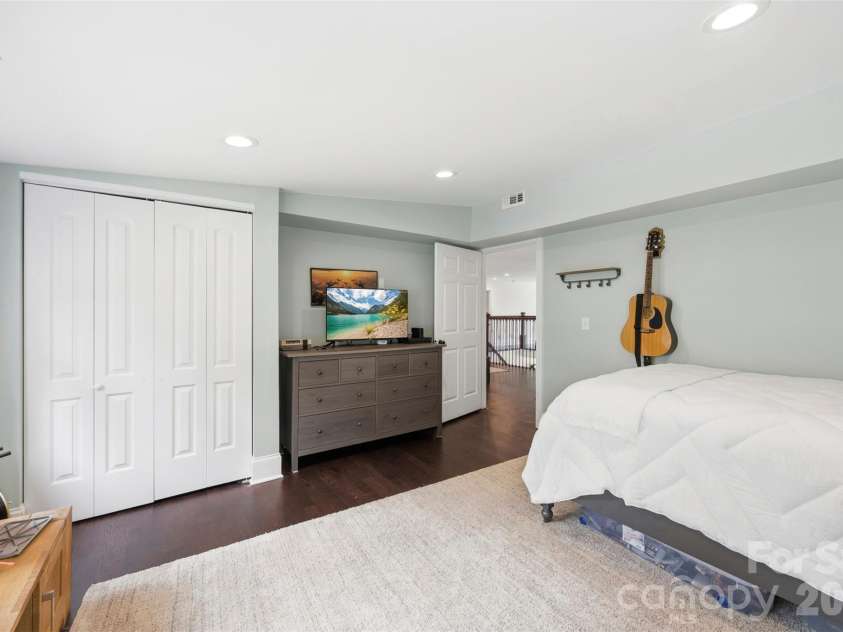 5555 Riverfront Road, Lake Wylie, SC 29710.  MLS# CAR4377095, YatesRealty ID 29692. 