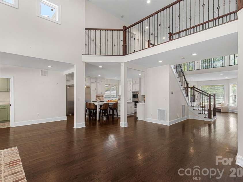 5555 Riverfront Road, Lake Wylie, SC 29710.  MLS# CAR4425921, YatesRealty ID 29692. 