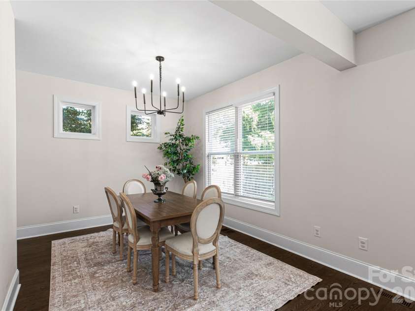 5555 Riverfront Road, Lake Wylie, SC 29710.  MLS# CAR4425921, YatesRealty ID 29692. Dining Room