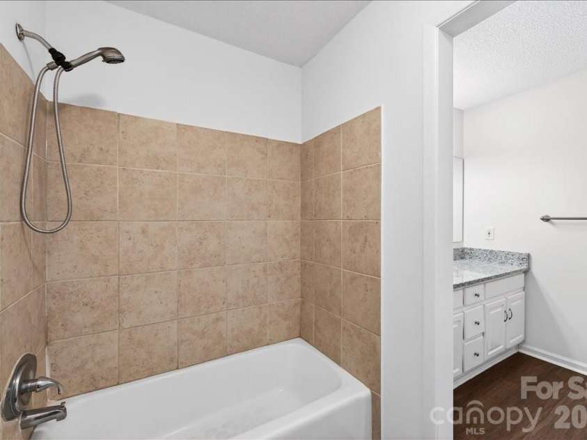 6219 Welford Road, Charlotte, NC 28211.  MLS# CAR4376961, YatesRealty ID 29693. 