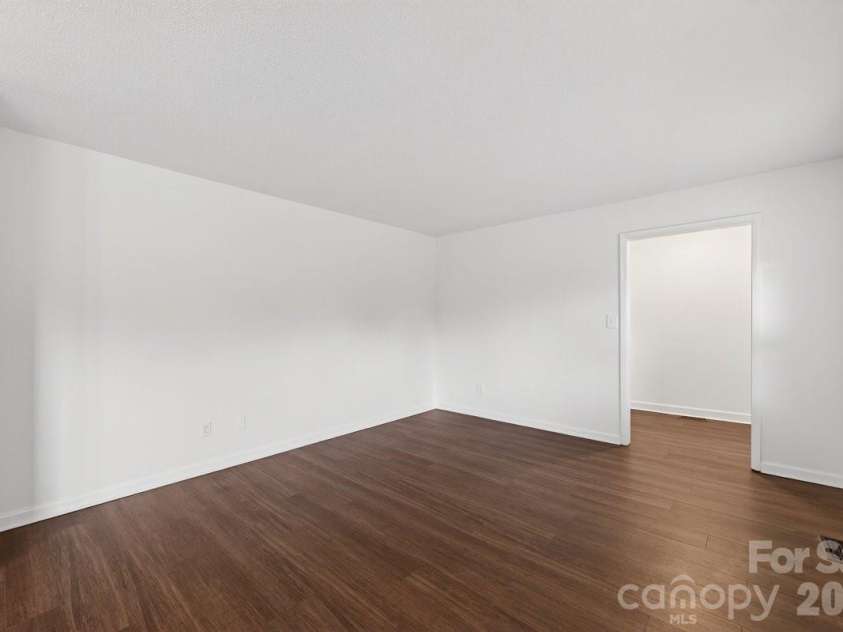 6219 Welford Road, Charlotte, NC 28211.  MLS# CAR4376961, YatesRealty ID 29693. 