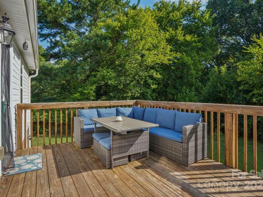 109 Cypress Street, Concord, NC 28025.  MLS# CAR4282657, YatesRealty ID 29696. 