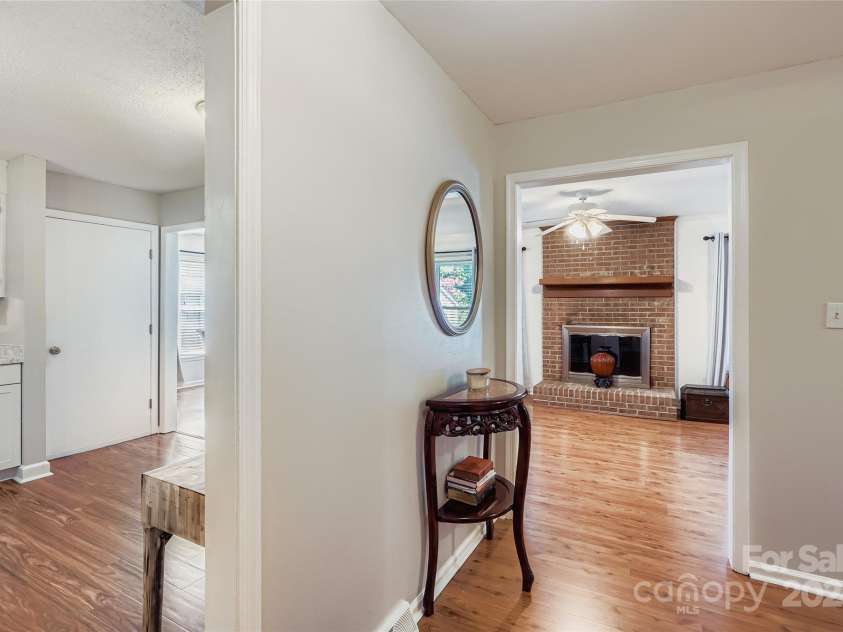 8606 Beechbrooke Road, Charlotte, NC 28227.  MLS# CAR4284928, YatesRealty ID 29698. 