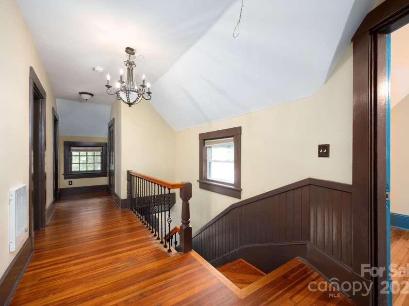 11 Cullowhee Street, Asheville, NC 28801.  MLS# CAR4307173, YatesRealty ID 297. Charming Features Throughout Home