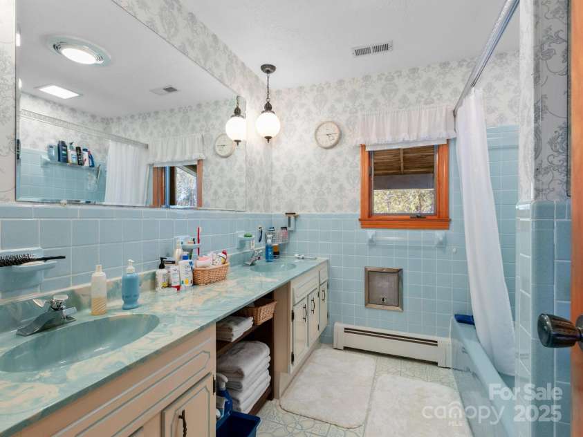 5481 Greenville Highway, Zirconia, NC 28790.  MLS# CAR4194812, YatesRealty ID 297. 