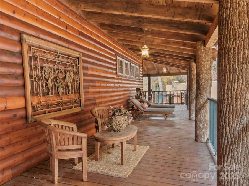 90 Rogers Creek Drive, Bakersville, NC 28705.  MLS# CAR4318662, YatesRealty ID 297. 