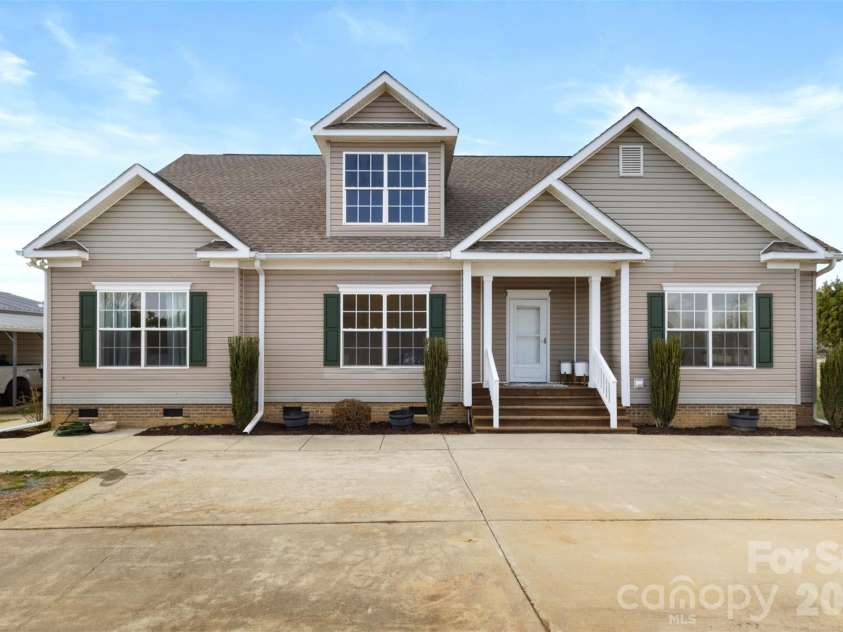 1131 Sikes Mill Road, Monroe, NC 28110.  MLS# CAR4346944, YatesRealty ID 2970. 