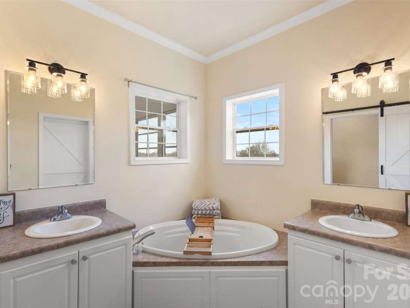 1131 Sikes Mill Road, Monroe, NC 28110.  MLS# CAR4346944, YatesRealty ID 2970. 