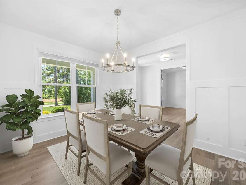 16709 Mckee Road, Charlotte, NC 28278.  MLS# CAR4388215, YatesRealty ID 29700. Dining Room - virtually staged