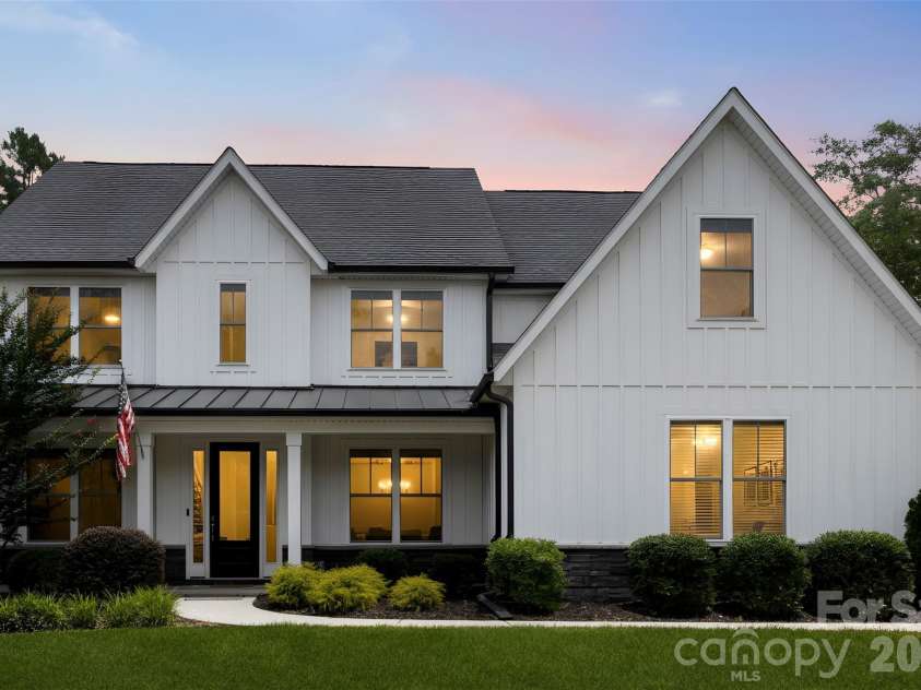 16709 Mckee Road, Charlotte, NC 28278.  MLS# CAR4388215, YatesRealty ID 29700. Twilight