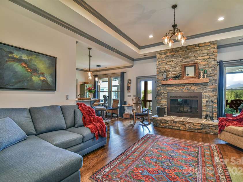 35 Dreambird Drive, Leicester, NC 28748.  MLS# CAR4281795, YatesRealty ID 29701. 