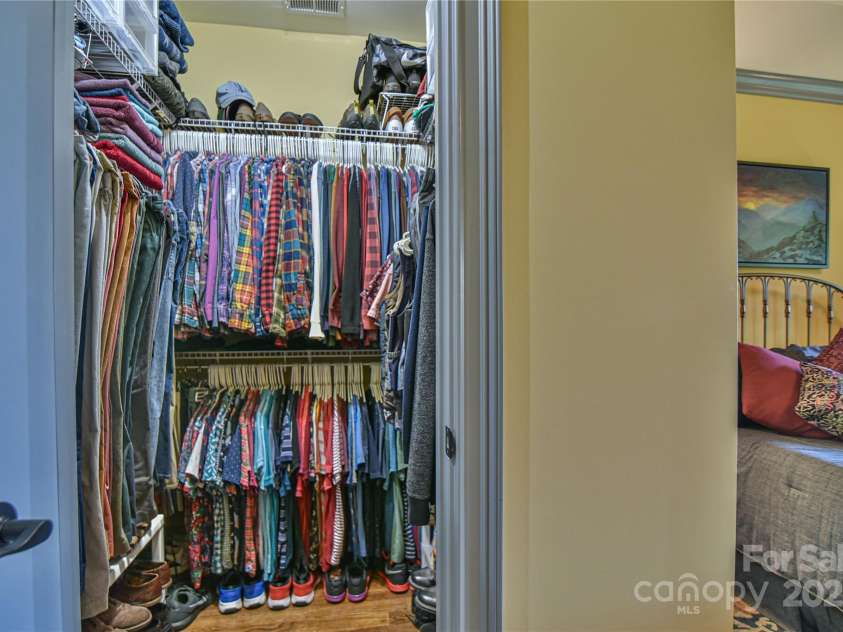 35 Dreambird Drive, Leicester, NC 28748.  MLS# CAR4281795, YatesRealty ID 29701. One Primary Closet