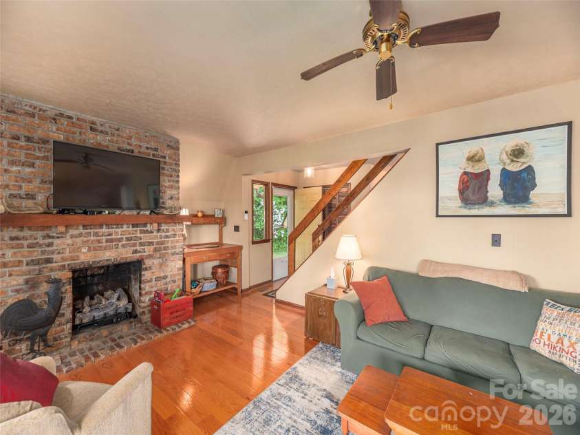 649 Acres View Drive, Waynesville, NC 28786.  MLS# CAR4385384, YatesRealty ID 29702. 