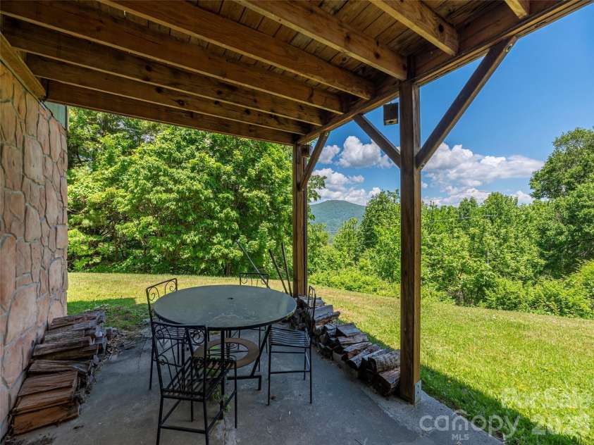649 Acres View Drive, Waynesville, NC 28786.  MLS# CAR4385384, YatesRealty ID 29702. 