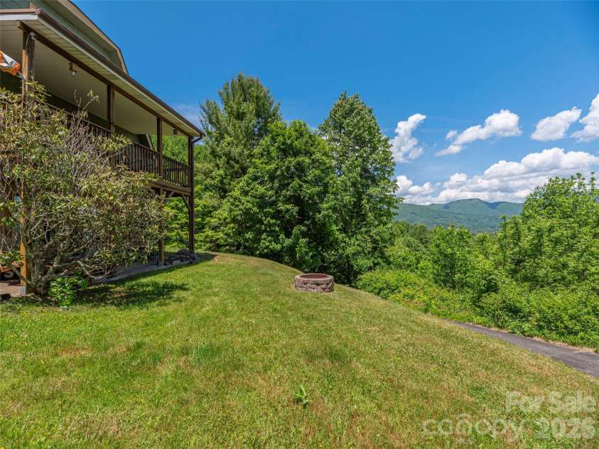 649 Acres View Drive, Waynesville, NC 28786.  MLS# CAR4385384, YatesRealty ID 29702. 