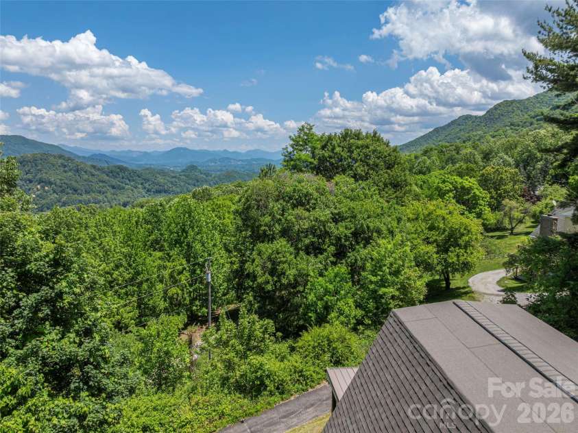 649 Acres View Drive, Waynesville, NC 28786.  MLS# CAR4385384, YatesRealty ID 29702. 
