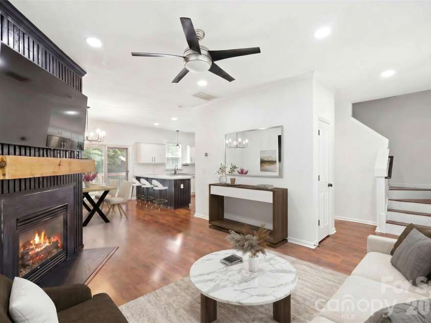 1817 Ethel Guest Lane, Charlotte, NC 28206.  MLS# CAR4388598, YatesRealty ID 29703. Virtually staged