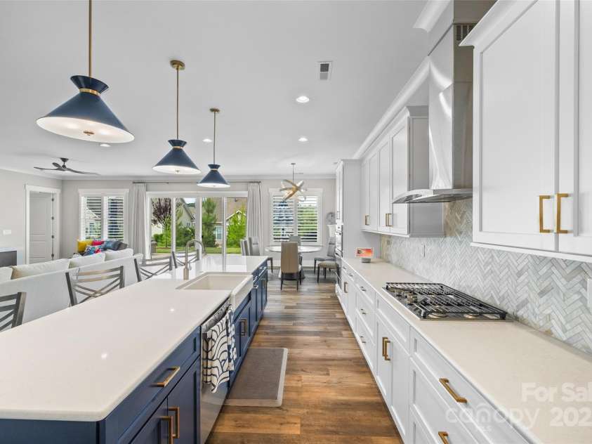 21016 Molly Harper Drive, Cornelius, NC 28031.  MLS# CAR4277815, YatesRealty ID 29705. 