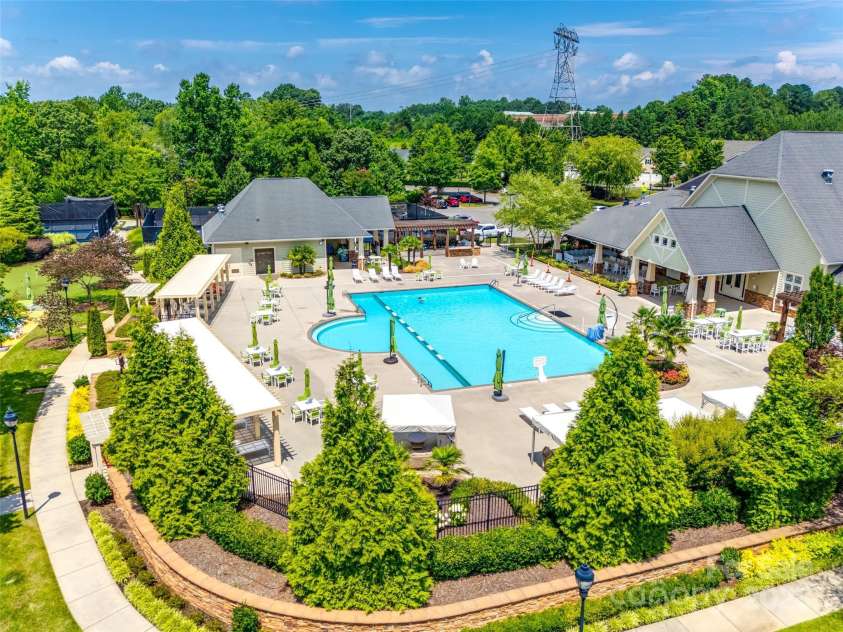 21016 Molly Harper Drive, Cornelius, NC 28031.  MLS# CAR4277815, YatesRealty ID 29705. 