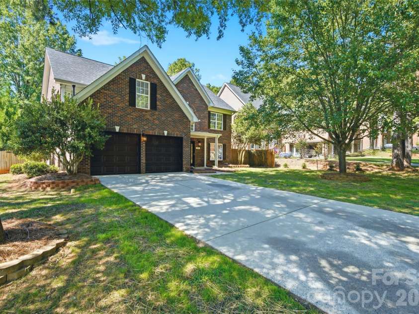 4191 Bristol Place, Concord, NC 28027.  MLS# CAR4390067, YatesRealty ID 29708. 