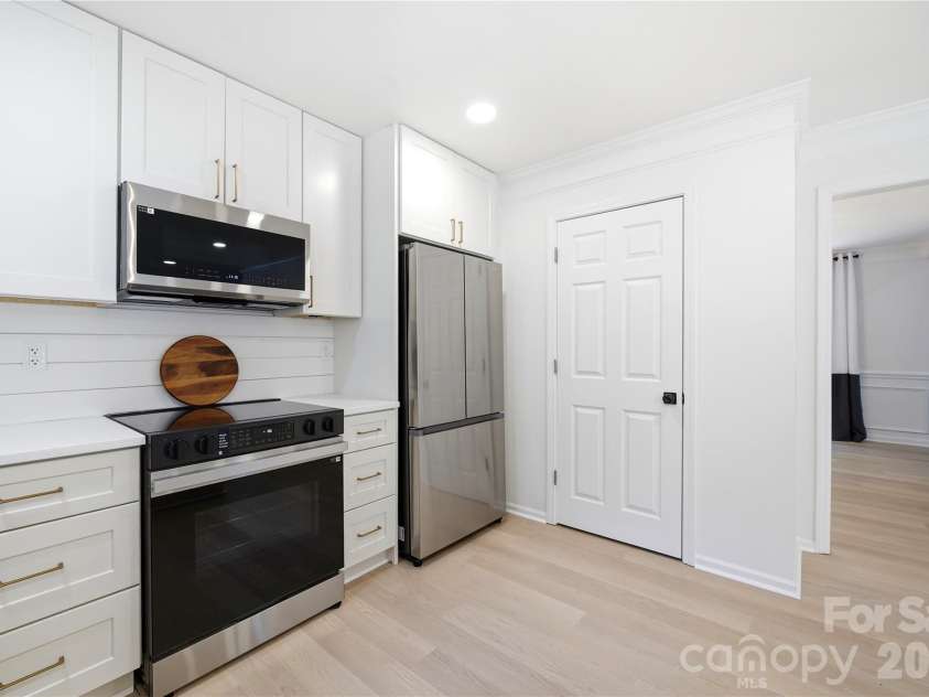 4191 Bristol Place, Concord, NC 28027.  MLS# CAR4390067, YatesRealty ID 29708. 