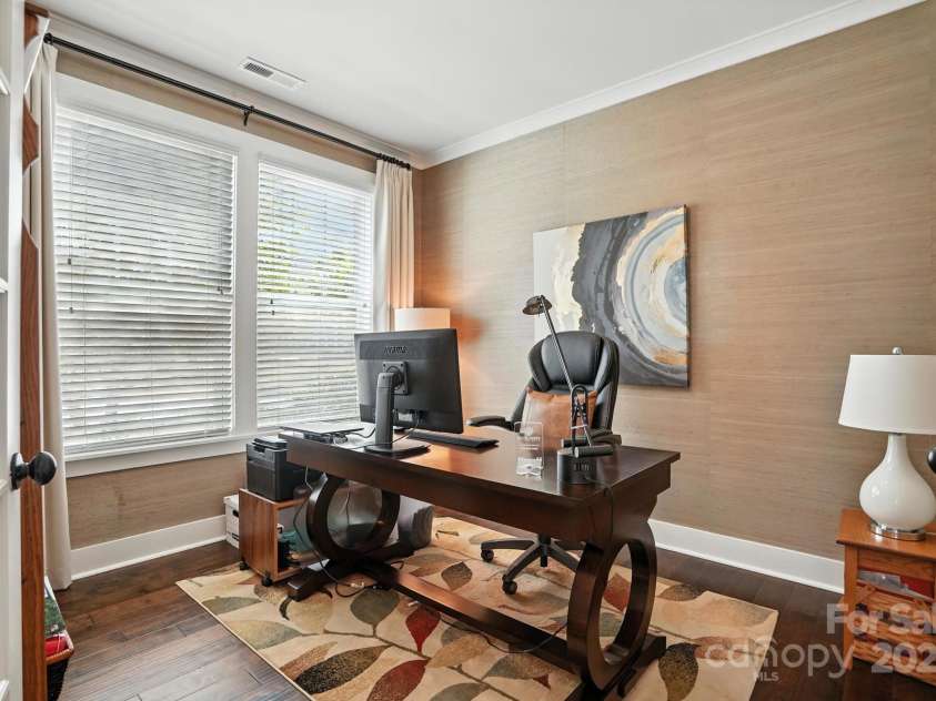 12111 Grey Partridge Drive, Charlotte, NC 28278.  MLS# CAR4285423, YatesRealty ID 29709. 