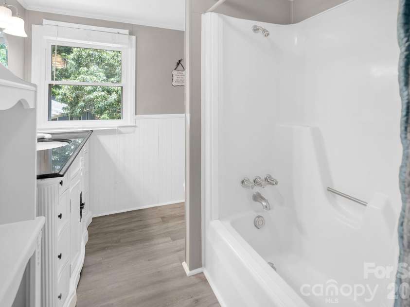 46842 Beach Road, New London, NC 28127.  MLS# CAR4389730, YatesRealty ID 29709. 