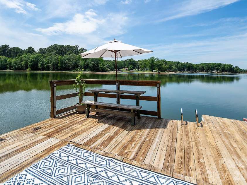 46842 Beach Road, New London, NC 28127.  MLS# CAR4389730, YatesRealty ID 29709. 