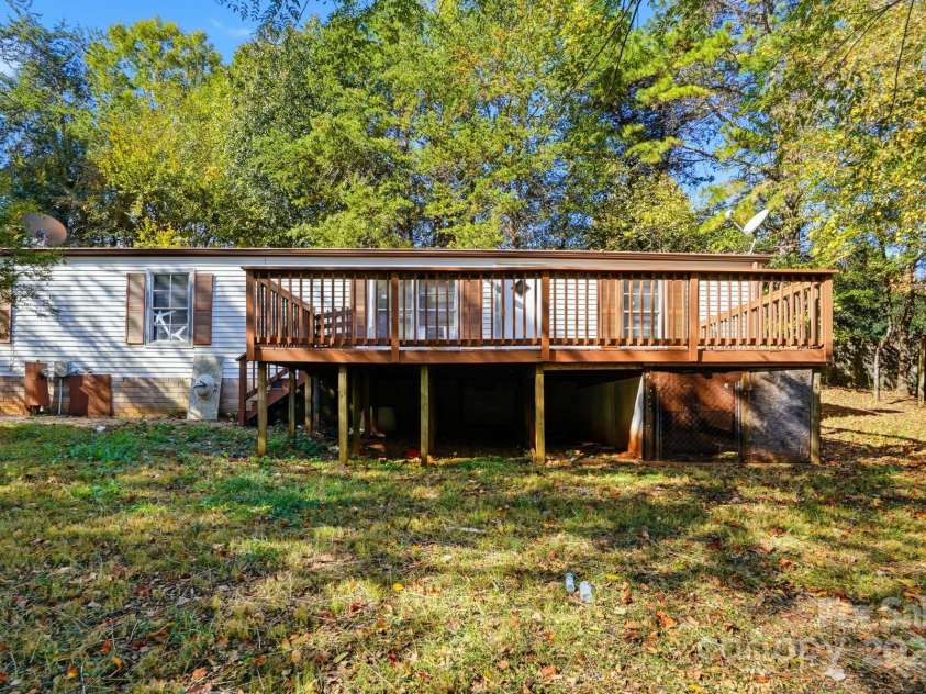 115 Red Bud Place, Concord, NC 28027.  MLS# CAR4316822, YatesRealty ID 2971. Welcome!