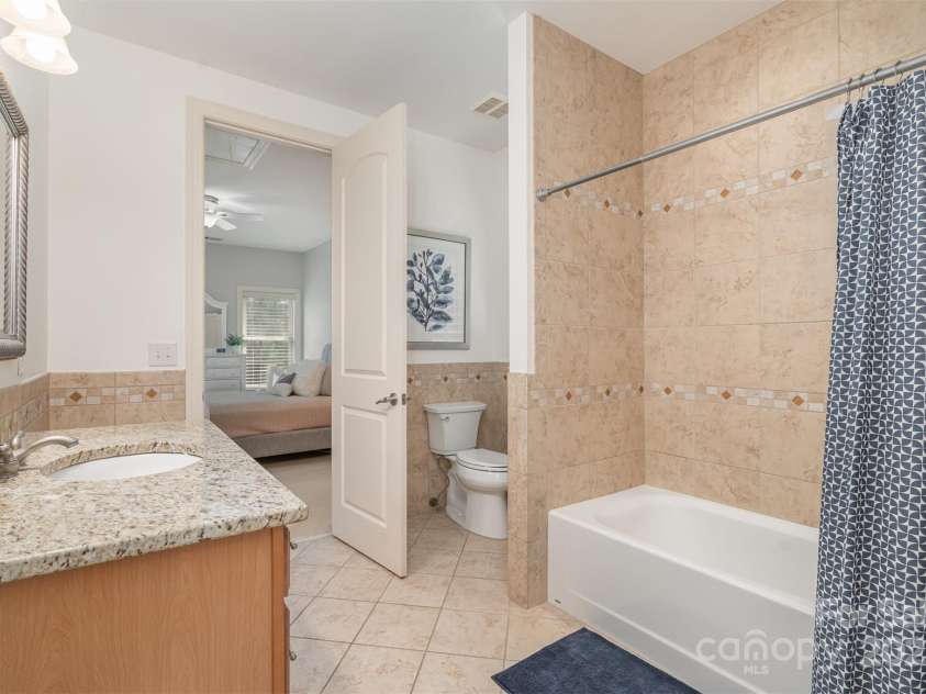 9021 Unbridle Lane, Waxhaw, NC 28173.  MLS# CAR4301404, YatesRealty ID 2971. 