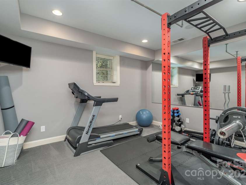 9021 Unbridle Lane, Waxhaw, NC 28173.  MLS# CAR4301404, YatesRealty ID 2971. 