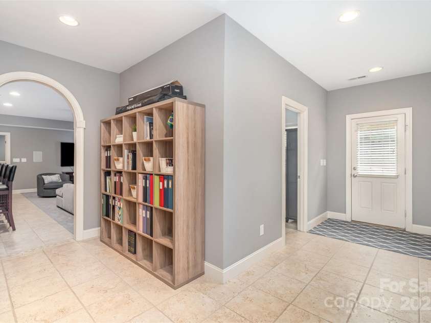 9021 Unbridle Lane, Waxhaw, NC 28173.  MLS# CAR4301404, YatesRealty ID 2971. 