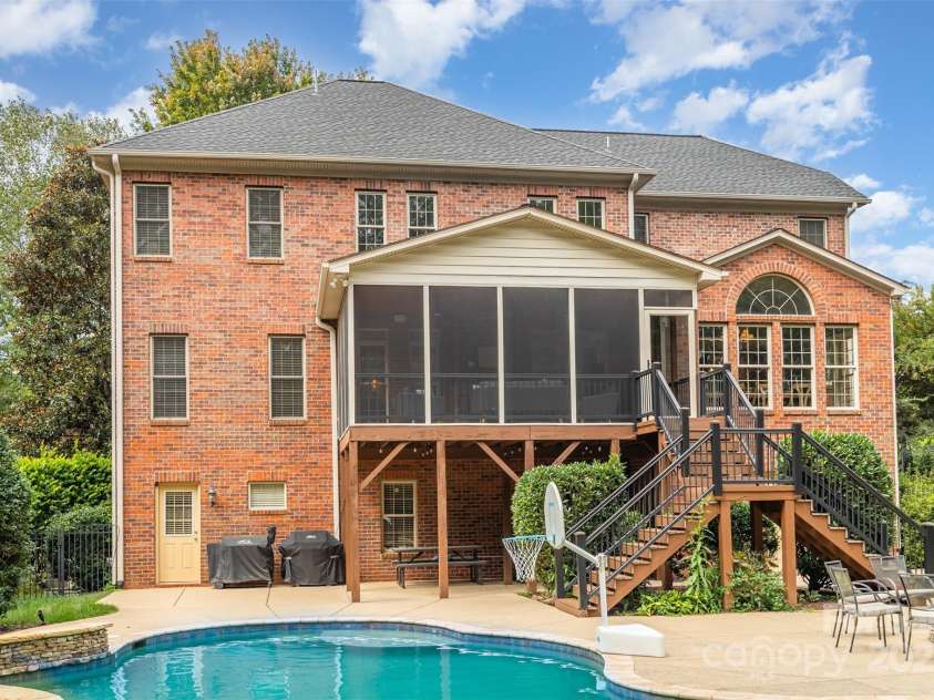 9021 Unbridle Lane, Waxhaw, NC 28173.  MLS# CAR4301404, YatesRealty ID 2971. 