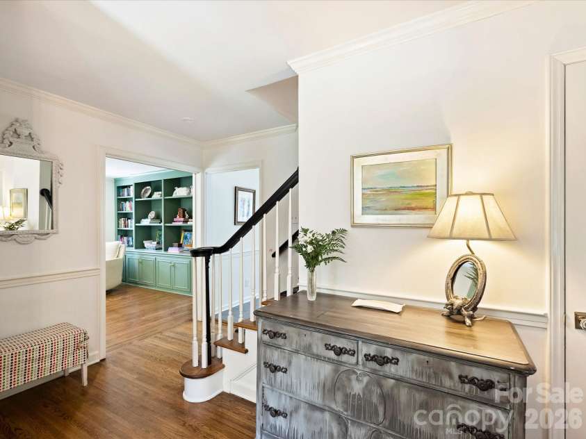 3731 Ashton Drive, Charlotte, NC 28210.  MLS# CAR4391507, YatesRealty ID 29710. Foyer