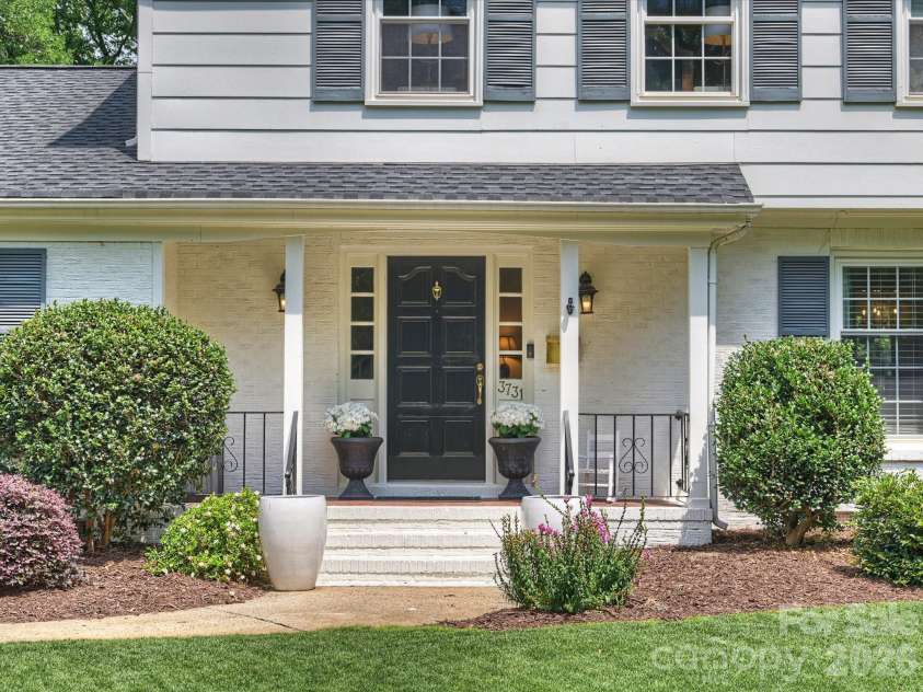 3731 Ashton Drive, Charlotte, NC 28210.  MLS# CAR4391507, YatesRealty ID 29710. Front Entrance
