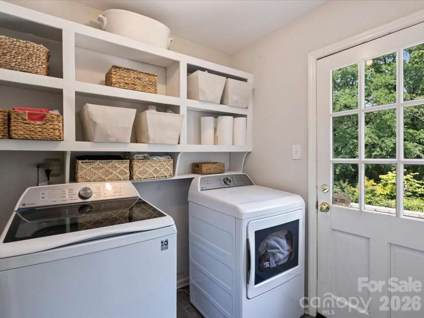 3731 Ashton Drive, Charlotte, NC 28210.  MLS# CAR4391507, YatesRealty ID 29710. Laundry Room