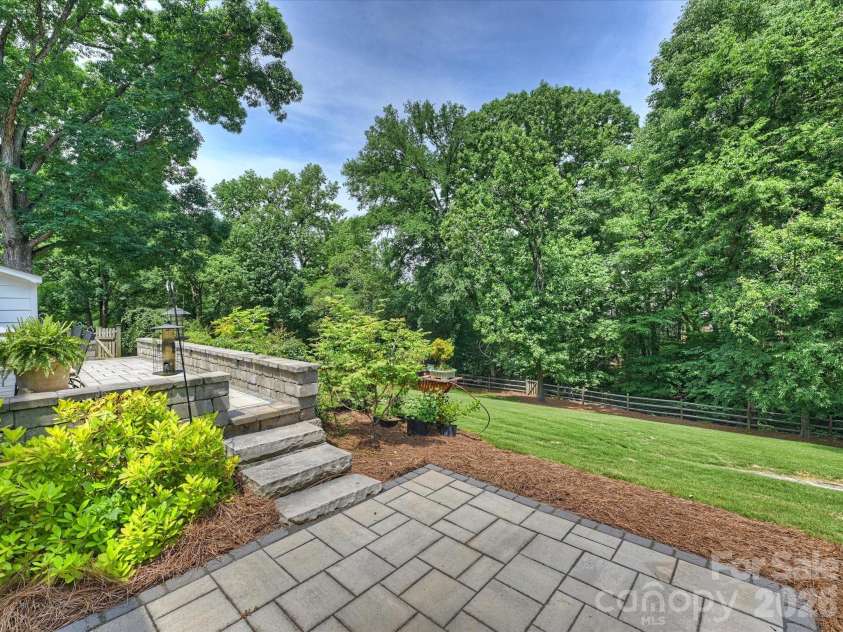 3731 Ashton Drive, Charlotte, NC 28210.  MLS# CAR4391507, YatesRealty ID 29710. Patio/Backyard