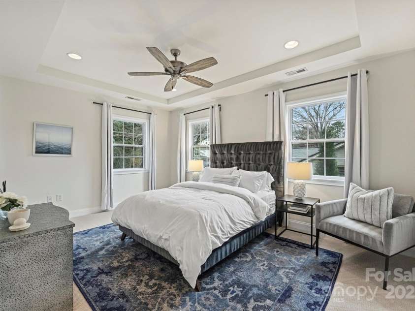 741 McAlway Road, Charlotte, NC 28211.  MLS# CAR4212635, YatesRealty ID 29711. 