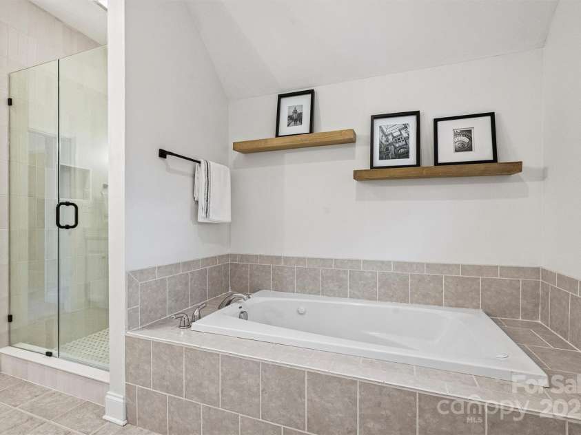 741 McAlway Road, Charlotte, NC 28211.  MLS# CAR4212635, YatesRealty ID 29711. 