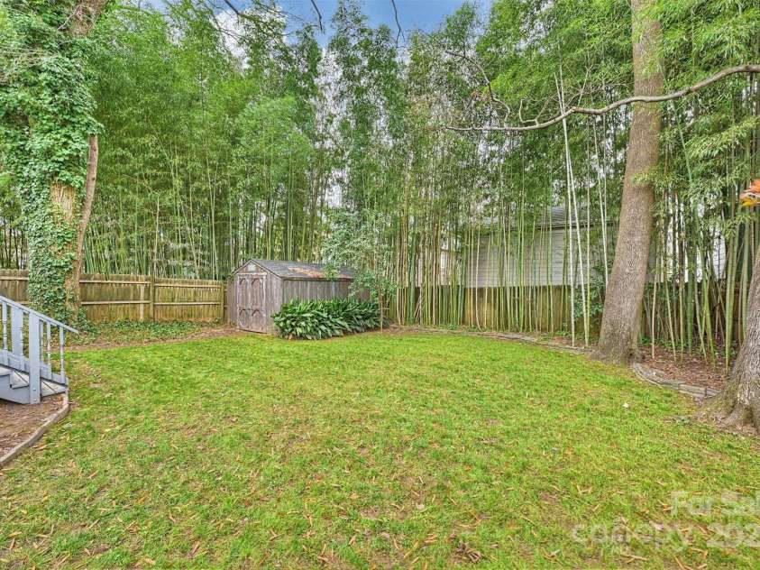 741 McAlway Road, Charlotte, NC 28211.  MLS# CAR4212635, YatesRealty ID 29711. 