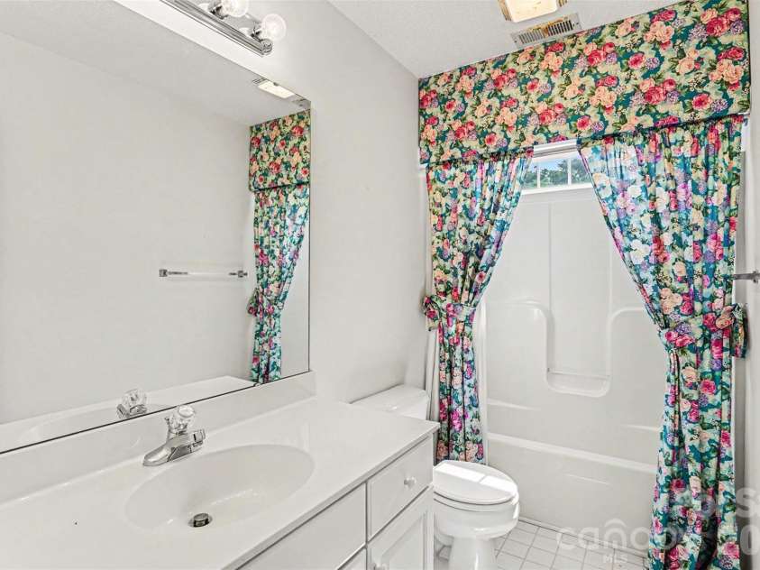 3365 Garrett Drive, Concord, NC 28027.  MLS# CAR4387307, YatesRealty ID 29712. Ful Bath #2