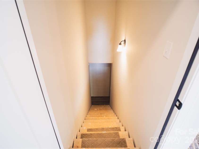 132 Connestee Road, Brevard, NC 28712.  MLS# CAR4263922, YatesRealty ID 29713. 
