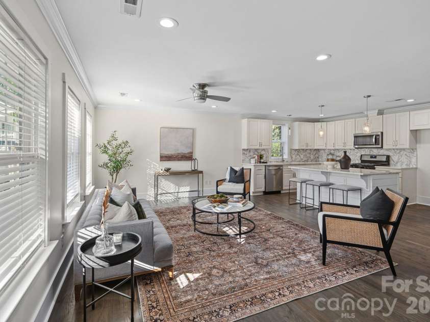 7110 Rockcliff Court, Charlotte, NC 28210.  MLS# CAR4388257, YatesRealty ID 29713. 