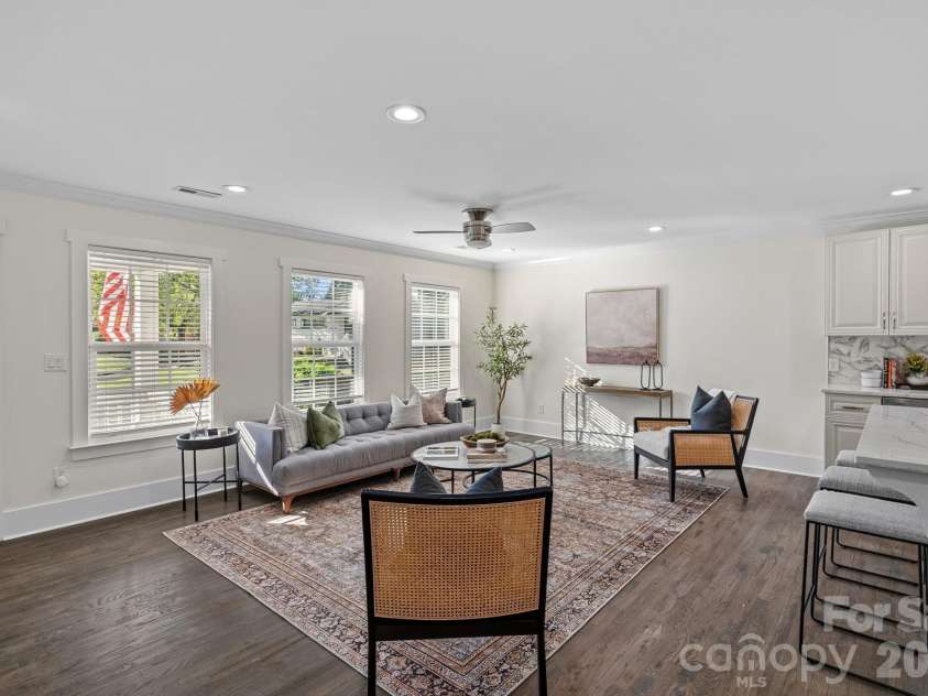 7110 Rockcliff Court, Charlotte, NC 28210.  MLS# CAR4388257, YatesRealty ID 29713. 