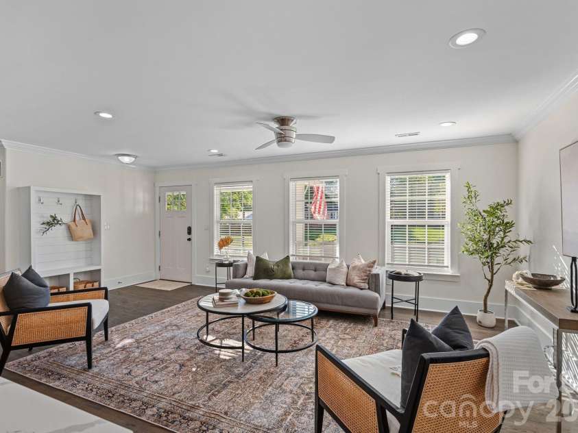 7110 Rockcliff Court, Charlotte, NC 28210.  MLS# CAR4388257, YatesRealty ID 29713. 