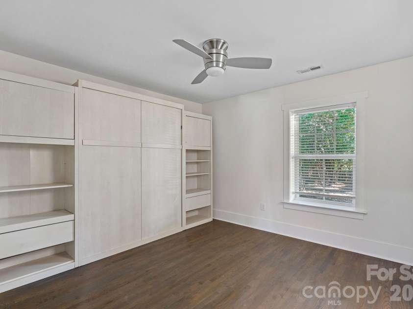 7110 Rockcliff Court, Charlotte, NC 28210.  MLS# CAR4388257, YatesRealty ID 29713. 