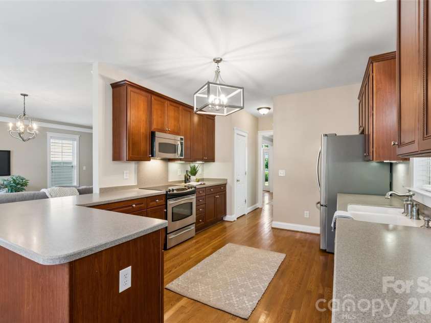 10208 Tolleson Avenue, Charlotte, NC 28277.  MLS# CAR4369017, YatesRealty ID 29714. 